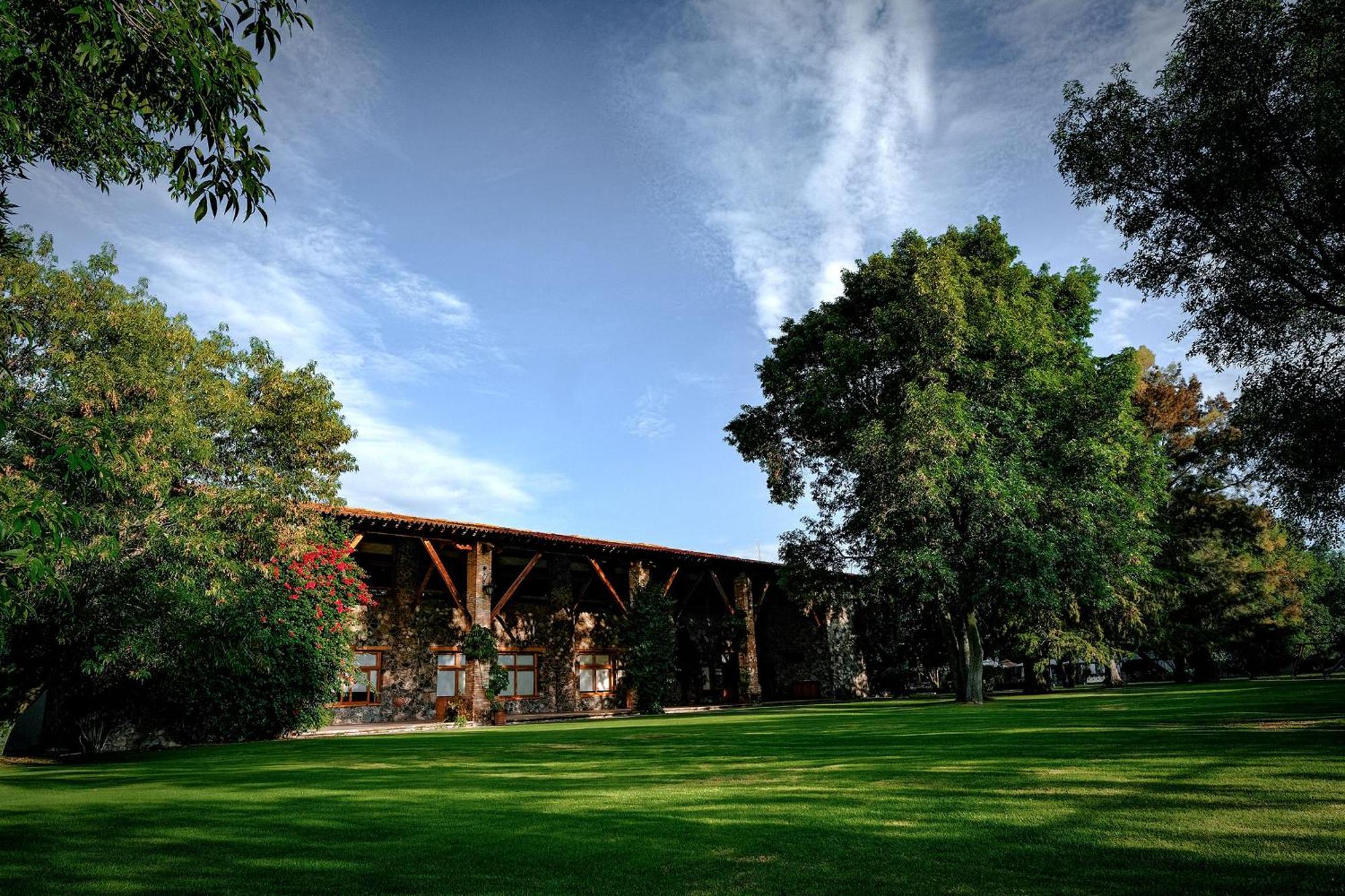 Hotel Hacienda Cantalagua Golf Contepec Екстер'єр фото