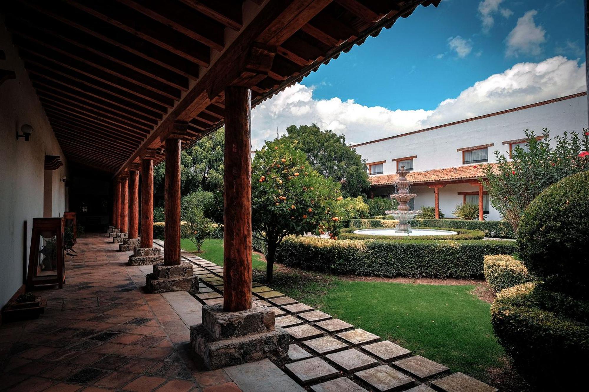 Hotel Hacienda Cantalagua Golf Contepec Екстер'єр фото