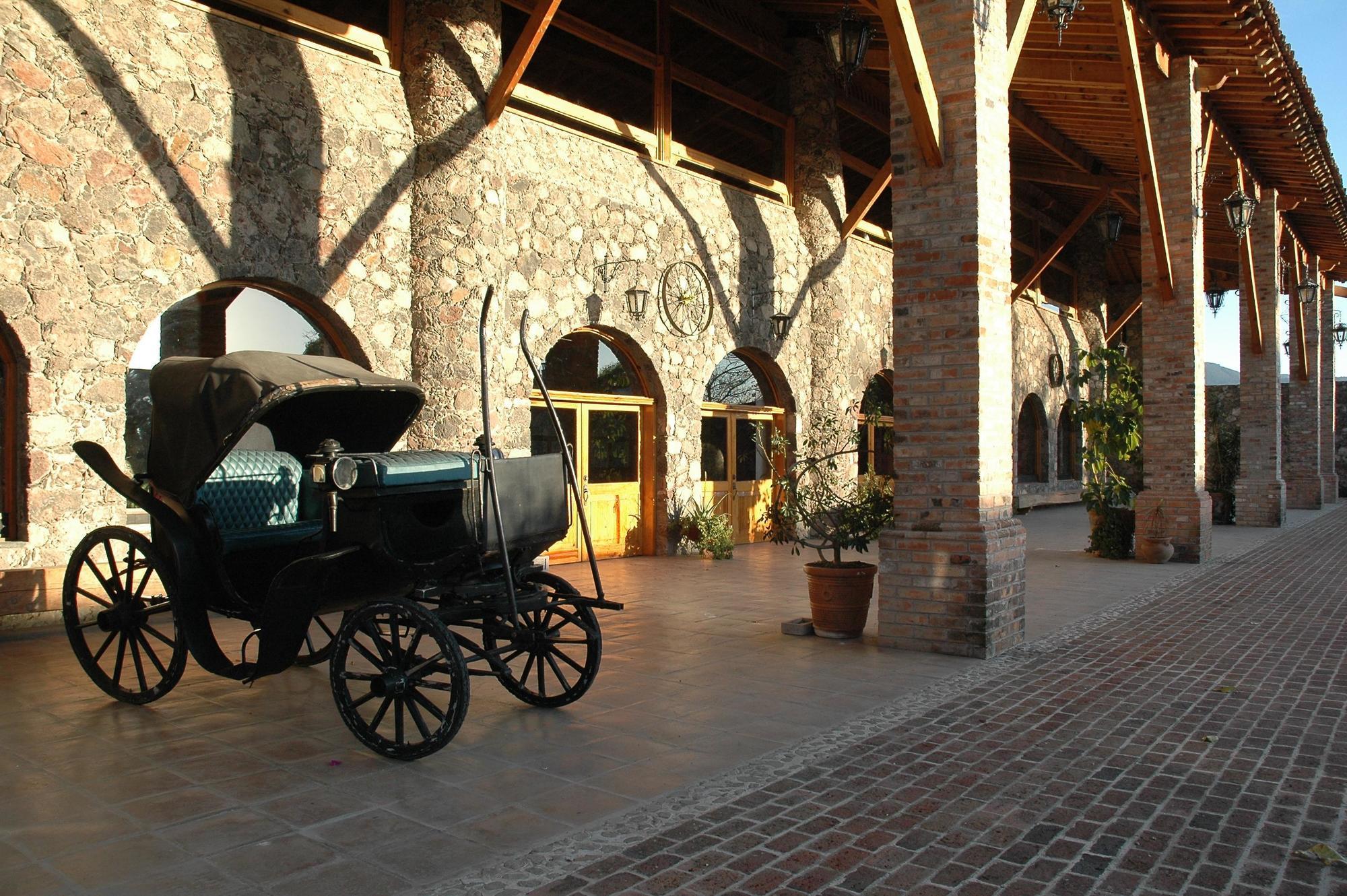 Hotel Hacienda Cantalagua Golf Contepec Екстер'єр фото